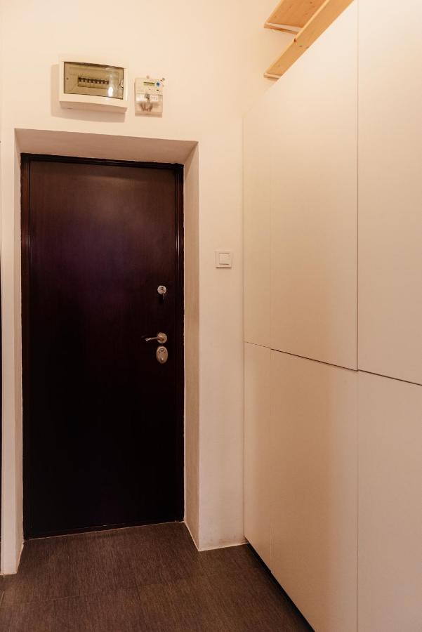 City Center Downtown Apartment บูคาเรสต์ ภายนอก รูปภาพ